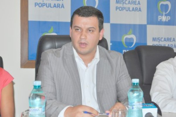 Tomac: Guvernul trebuie să îşi menţină toate angajamentele asumate în relaţia cu Chişinăul